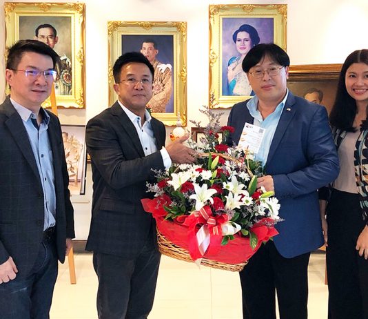 ตลท. แสดงความยินดีแก่ JMART หลังถูกคัดเลือกเข้าคำนวณดัชนี SET100