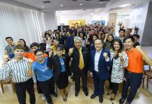 AJA ร่วมสัมมนา SME D Coach Present E-Commerce Day #งานนี้มีนอกมีใน