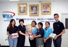 น้องเค้ก-ชนิดา ศิลปินรุ่นเยาว์วัย 12 ปี เป็นหนึ่งในนักเรียนที่เข้าร่วมโครงการวาดศิลป์ที่บ้านเกิดของดับบลิวเอชเอ กรุ๊ป