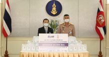 กลุ่ม ปตท. ส่งมอบแอลกอฮอล์ 10,000 ลิตร สนับสนุนกองทัพเรือสู้ COVID-19