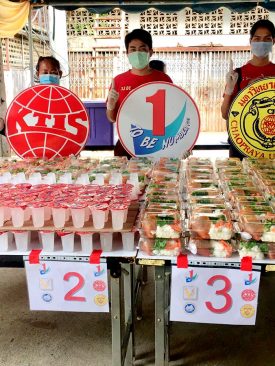 กลุ่ม KTIS ผนึก ม.เจ้าพระยา จัดโครงการ “มอบน้ำใจแด่พี่น้องชาวนครสวรรค์ ดูแลกันก้าวผ่านโควิด-19” แจกจ่ายอาหารวันละ 300 ชุด