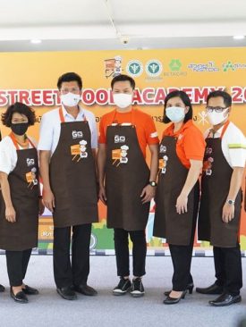 บัตรแรบบิท ร่วมกับ สจล. เปิดตัวนวัตกรรม รถเข็นขายอาหาร Street Food รับวิถี New Normal