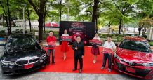 แจกแล้ว รถในฝันสุดหรู..กลุ่มทรู มอบโชคใหญ่รถยนต์ BMW 330i M Sport และ Toyota Yaris จากปรากฏการณ์ทรูพอยท์ใจป้ำ พร้อมจัดหนักให้ลุ้นต่อ Tesla, Mercedes Benz ทางแอปทรูไอดี