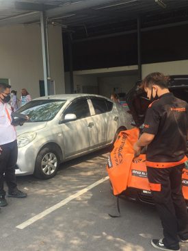 ออโต้แบคส์ บริการตรวจเช็ครถฟรีฉีดพ่นฆ่าเชื้อ covid-19 ให้กับบุคลากรทางการแพทย์ รพ.บางปะกอก8