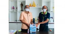 PRAPAT มอบเจลแอลกอฮอล์ ป้องกันการแพร่ระบาดของไวรัส COVID-19