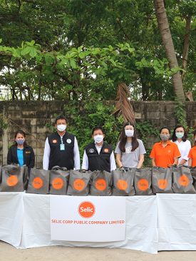 SELIC แจกถุงยังชีพ ในโครงการกำลังใจสู้ภัยโควิด-19 จำนวน 200 ชุด