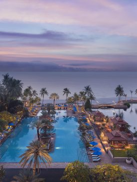 ‘ดุสิตธานี’ ขานรับมาตรการรัฐเร่งฟื้นฟูท่องเที่ยว ทยอยเปิดให้บริการโรงแรม การันตีมาตรฐานความปลอดภัยภายใต้สัญลักษณ์ SHA