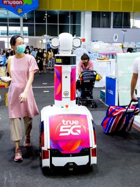 ทรูโชว์อัจฉริยภาพเครือข่าย True5G ส่งหุ่นยนต์สุดล้ำ ลุยภารกิจงาน “Amarin Baby & Kids Fair