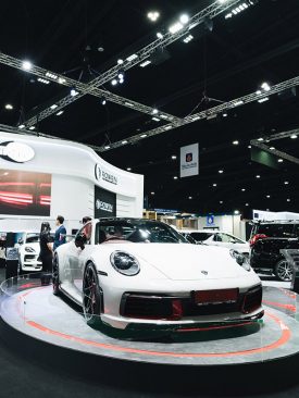 B Autohaus ปล่อยแคมเปญเด็ดซื้อปอร์เช่ ในงานมอเตอร์โชว์ราคาพิเศษกว่าใคร แถมชุดแต่ง TECHART ทั้งคัน!