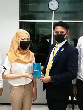 วิริยะประกันภัย มอบรางวัลผู้โชคดี กิจกรรม Like&Share ภาพยนตร์โฆษณา “ขอบคุณที่ทำให้เราเป็นอันดับ 1 ตลอดมา”