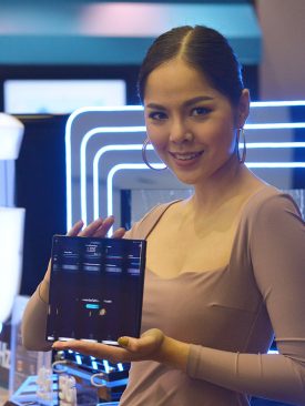 ดีแทคเปิดทดสอบมือถือ 5G คลื่น 26 GHz ครั้งแรกในไทย ชวนลูกค้าทดลองใช้งานที่ศูนย์บริการ 7 แห่งทั่วประเทศ