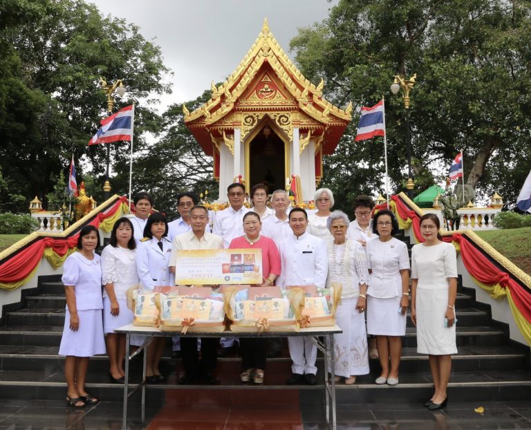 ทิพยประกันภัย ร่วมกับมูลนิธิธรรมดี จัดพิธี ร่วมน้อมรำลึกในพระมหากรุณาธิคุณ สมเด็จพระนเรศวรมหาราช พร้อมมอบหนังสือให้19โรงเรียน