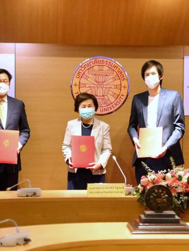 เปิดตัว ‘Thammasat Digital Skill Space’ หลักสูตรปั้น ‘นักลงทุน’ แห่งอนาคต สปริงบอร์ดสู่ ‘ความมั่งคั่ง-อิสรภาพทางการเงิน’