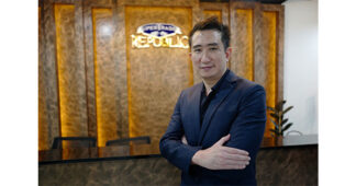 หุ้นไทยครึ่งปีหลังบริษัทขนาดใหญ่ค้ำยันตลาด “ซุปเปอร์เทรดเดอร์ รีพับบลิค” สบโอกาสเปิดสาขา “สยามสแควร์” พื้นที่สร้างสรรค์ความรู้การลงทุนแห่งใหม่ใจกลางกรุง