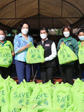 มูลนิธิ บีเจซี บิ๊กซี มอบถุงยังชีพช่วยเหลือผู้ประสบเหตุไฟไหม้ ชุมชนพัฒนาบ่อนไก่