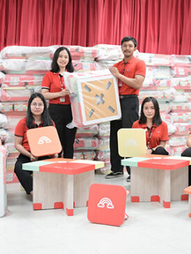 ไปรษณีย์ไทยเปิด 3 ไฮไลต์ “กรีน โลจิสติกส์” รับเทรนด์โลก “รีบ็อกซ์-กล่องพัสดุสุดกรีน-รถนำจ่ายไฟฟ้า” สร้างโลกสีเขียวไปด้วยกัน