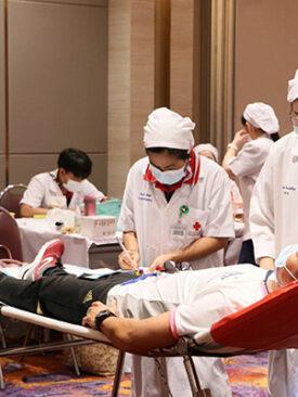 ซีนีเพล็กซ์ กรุ้ป ร่วมกับ สภากาชาดไทย ขอรับบริจาคโลหิตตั้งเป้ารับบริจาคทุก3เดือนเพื่อหาโลหิตสำรองให้เพียงพอ