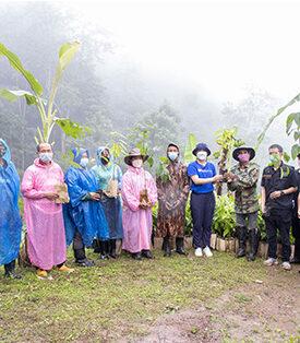 กรุงไทย–แอกซ่า ประกันชีวิต จัดกิจกรรมปลูกป่า ภายใต้กิจกรรม “Green Road Good Life” ณ อุทยานแห่งชาติดอยภูคา จ.น่าน
