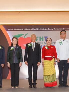 กระทรวงการท่องเที่ยวฯ เดินเครื่องเที่ยวไทยขับเคลื่อนเศรษฐกิจรอบใหม่ ประสาน สมาคมด้านการท่องเที่ยว-เอกชน เตรียมรับนักท่องเที่ยว ด้าน อินฟอร์มา มาร์เก็ตส์ ขานรับเปิดงาน Food & Hospitality Thailand 2022 คาดเงินสะพัดกว่า 100 ล้านบาท