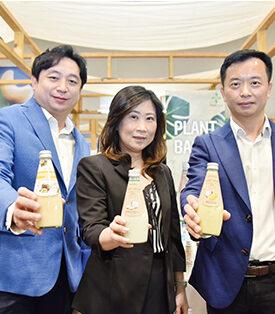 โรแยล พลัส (PLUS) ร่วมออกบูธงาน PLANT BASED FESTIVAL 2022 เขย่าวงการเครื่องดื่มเพื่อสุขภาพ เอาใจสายเฮลท์ตี้และวีแกน