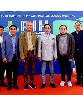 STI ร่วมพิธีตอกเสาเข็มปฐมฤกษ์ โครงการโรงพยาบาลอาร์เอสยู อินเตอร์เนชั่นแนล ในฐานะที่ปรึกษาและควบคุมงานก่อสร้าง