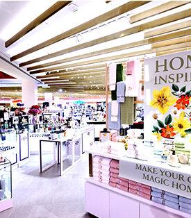 ห้างเซ็นทรัล ในเครือเซ็นทรัล รีเทล ชูกลยุทธ์ DYNAMIC HOME LIVING ตอบรับเทรนด์และดีมานด์ของคนรักบ้านทุกเจน เผยโฉมใหม่ที่ครบครันของแผนกบ้านห้างเซ็นทรัลชิดลม พร้อมแท็กทีมแบรนด์ชั้นนำร่วมอินสไปร์ไอเดียแต่งบ้าน 5 สไตล์กับแคมเปญ “CENTRAL HOME INSPIRER”