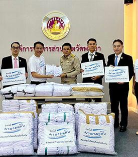 “มาดามแป้ง” มอบเสื้อ 1,000 ตัว ช่วยเหลือผู้ประสบภัยน้ำท่วม จ.พะเยา