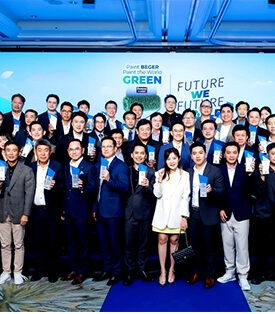 เบเยอร์ จับมือ 60 พันธมิตรสายอสังหาฯ ประกาศพันธกิจ “Net Zero Mission” พร้อมเปิดตัว “Paint CO2Cal” แอปฯคำนวณคาร์บอนฟุตพริ้นท์จากการใช้สีทาอาคารรายแรกในไทย ชูแนวคิดมุ่งพัฒนาธุรกิจสู่ความยั่งยืนด้วย “นวัตกรรมสีเขียว”