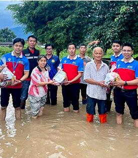 สมหวังฯ ยังชีพ และธนาคารทิสโก้ ส่งต่อความห่วงใยช่วยน้ำท่วมพื้นที่ภาคเหนือ