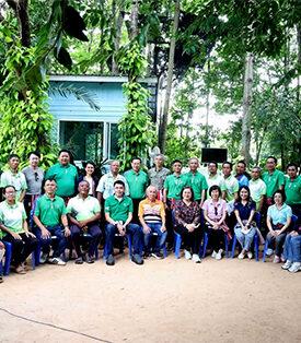 ธ.ก.ส. นำทริสเยี่ยมชมโครงการ “BAAC Carbon Credit” ธนาคารต้นไม้บ้านท่าลี่ จ. ขอนแก่น