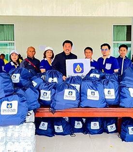 วิริยะประกันภัย มอบถุงยังชีพ – น้ำดื่ม แก่ผู้ประสบภัยน้ำท่วม อำเภอหาดใหญ่