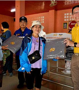 ตลาดหลักทรัพย์ฯ มอบผ้าห่ม และถุงยังชีพ ช่วยเหลือประชาชนประสบภัยหนาว จ. เชียงราย