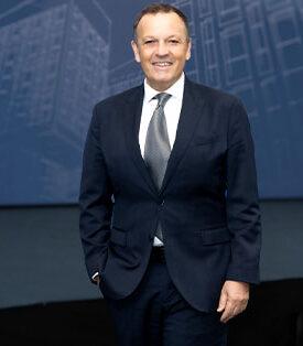 DUSIT เปิดตัวแบรนด์ใหม่ ‘ดุสิต โฮเทล’ เสริมพอร์ตโรงแรมระดับโลก รุกทำตลาดระดับอัปเปอร์อัปสเกล มั่นใจตอบโจทย์ความต้องการลูกค้าได้หลากหลาย เผยเปิดให้บริการแล้ว 3 แห่ง และอยู่ระหว่างพัฒนาอีก 1 แห่ง สะท้อนความแข็งแกร่งของแบรนด์ คาดภายใน 2 ปี เซ็นสัญญาเพิ่มอีก 8 แห่ง ทั้งในเมืองใหญ่และแหล่งท่องเที่ยว