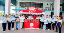 TTA ผนึกกำลังพิซซ่า ฮัท ลงพื้นที่ปันสุข ส่งมอบพิซซ่าแทนกำลังใจแก่พี่น้องประชาชนชายแดนไทย-กัมพูชา