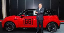 มินิ มิลเลนเนียม ออโต้ ร่วมฉลองครบรอบ 66 ปี รถยนต์ มินิ นำชาว MINISTER เป่าเค้ก ที่งาน BIG MOTOR SALE 2025