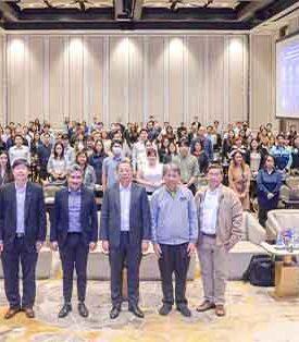 สกพอ. โชว์ความพร้อมให้บริการนักลงทุนแบบครบวงจร เดินหน้าส่ง “EEC OSS” ให้บริการออกใบอนุญาตออนไลน์ได้จริง ภายใต้คอนเซ็ปต์ EEC Ready พร้อมจัดอบรมการใช้งานอย่างละเอียด มั่นใจเสริมศักยภาพทุกมิติการลงทุนในพื้นที่อีอีซี