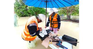 TRUE ทรู คอร์ปอเรชั่น เร่งดูแลสัญญาณมือถือ-เน็ตบ้านพื้นที่ทุ่งสง นครศรีธรรมราช หลังน้ำท่วมหนักย้ำประชาชนต้องติดต่อสื่อสารได้ต่อเนื่อง