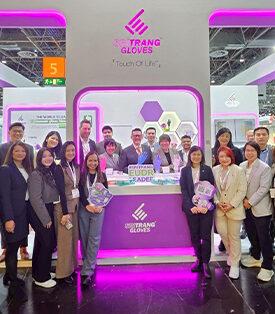 STGT สร้างมิติใหม่สู่วงการถุงมือยางด้วย Traceable Latex Gloves ตอกย้ำความเป็นผู้นำด้านถุงมือยางธรรมชาติตลอดห่วงโซ่อุปทานอย่างยั่งยืน พร้อมยกทัพพบคู่ค้าทั่วโลกภายในงาน MEDICA 2025