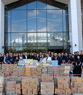 CRC : จากความร่วมมือสู่การลงมือจริง ห้างเซ็นทรัลและห้างโรบินสัน ในเครือเซ็นทรัล รีเทล จับมือกระทรวงพาณิชย์ ยืนหยัดเคียงข้างหาดใหญ่ในยามวิกฤต ผนึกกำลังผู้บริหารและพนักงาน ร่วมบรรเทาความเดือดร้อน และสนับสนุนการฟื้นฟูชุมชน หลังมหาอุทกภัยภาคใต้ ปี 2568