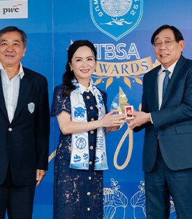 “โสภา กาญจนรินทร์” CEO FALCON ประกันภัย คว้ารางวัล “TBSA Awards 2568” ตอกย้ำบทบาทผู้นำองค์กรสู่การเติบโต ควบคู่ความรับผิดชอบต่อสังคมอย่างยั่งยืน