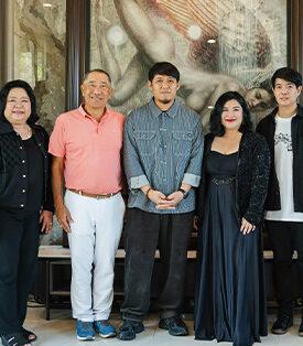 CI ชาญอิสสระ เปิดบ้านโชว์งานศิลป์ THE COLLECTOR