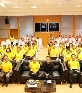 ทิพยประกันภัย : ตามรอยพระราชา ครั้งที่ 62 ลงพื้นที่เขื่อนรัชชประภา ศึกษาการบริหารจัดการน้ำและธรรมชาติอย่างสมดุล ตามศาสตร์พระราชา