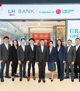 LH Bank ฉลองเปิดสาขาเซ็นทรัล เวสต์เกต พร้อมโปรโมชันพิเศษ