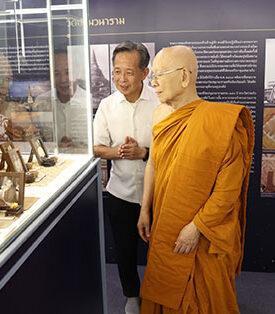 หนึ่งเดียวกลางกรุงเทพฯ รวมพระบรมสารีริกธาตุ 5 พระองค์ ให้ประชาชนสรงน้ำใกล้ชิด