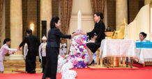 ดร.มนูญศรี รับพระราชทานเข็มเชิดชูเกียรติ “สตรีไทยดีเด่นผู้ทำคุณประโยชน์”