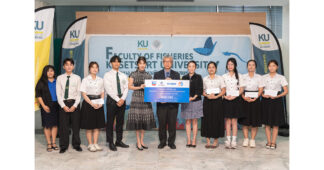 Chevron and partners award scholarships to fishermen’s children in collaboration with the NFAT and Kasetsart University