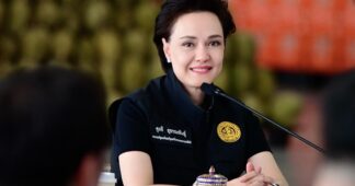 “ศุภจี” สั่ง พณ.รับมือฝนหนัก ดูแลสินค้าไม่ขาด–ราคาไม่แพง ประสานผู้ประกอบการส่งของช่วยพื้นที่จำเป็น