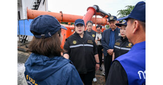 “ศุภมาส” ลงพื้นที่บางพลีใหญ่ เผยน้ำท่วมหลายจุดเริ่มคลี่คลาย ย้ำรัฐบาลดูแลต่อเนื่อง
