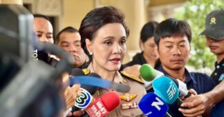 “พาณิชย์” รับมืออุทกภัย เร่งกระจายสินค้า ดูแลของขาด กันราคาพุ่ง