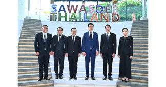 รมว.คลัง นำสื่อมวลชนชมความพร้อม QSNCC ตอกย้ำศักยภาพไทย